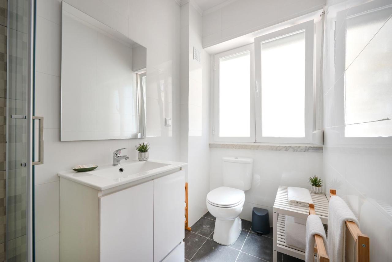 Enjoy The Sunny Balcony, By Timecooler Apartment Lisbon Luaran gambar